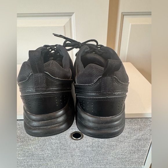 New Balance Black 626v2 Triple Black Athletic Shoes - Picture 2 of 5